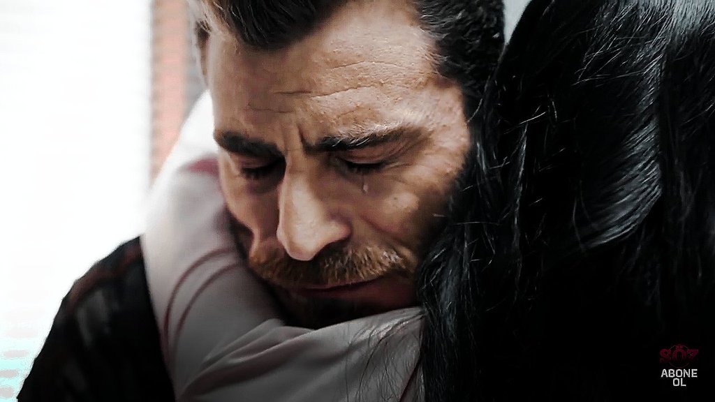 Hiç ayrılamam derken 
Kavuşmak hayal oldu 🥀

#ErenVurdem #İlaydaIldır #NazAt #Söz #SözVerdikBirKere