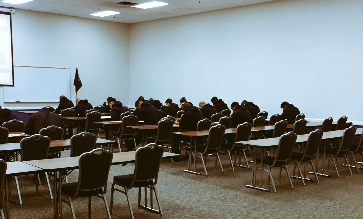 DPDAcademy's tweet photo. #DPDClass356 DPD Final Exam in progress! Good luck! #trainingthebest @ChiefHallDPD @DallasPD @DPDRecruiting @DPDJunger @DPDCoffey https://t.co/VIHKFW0UA9