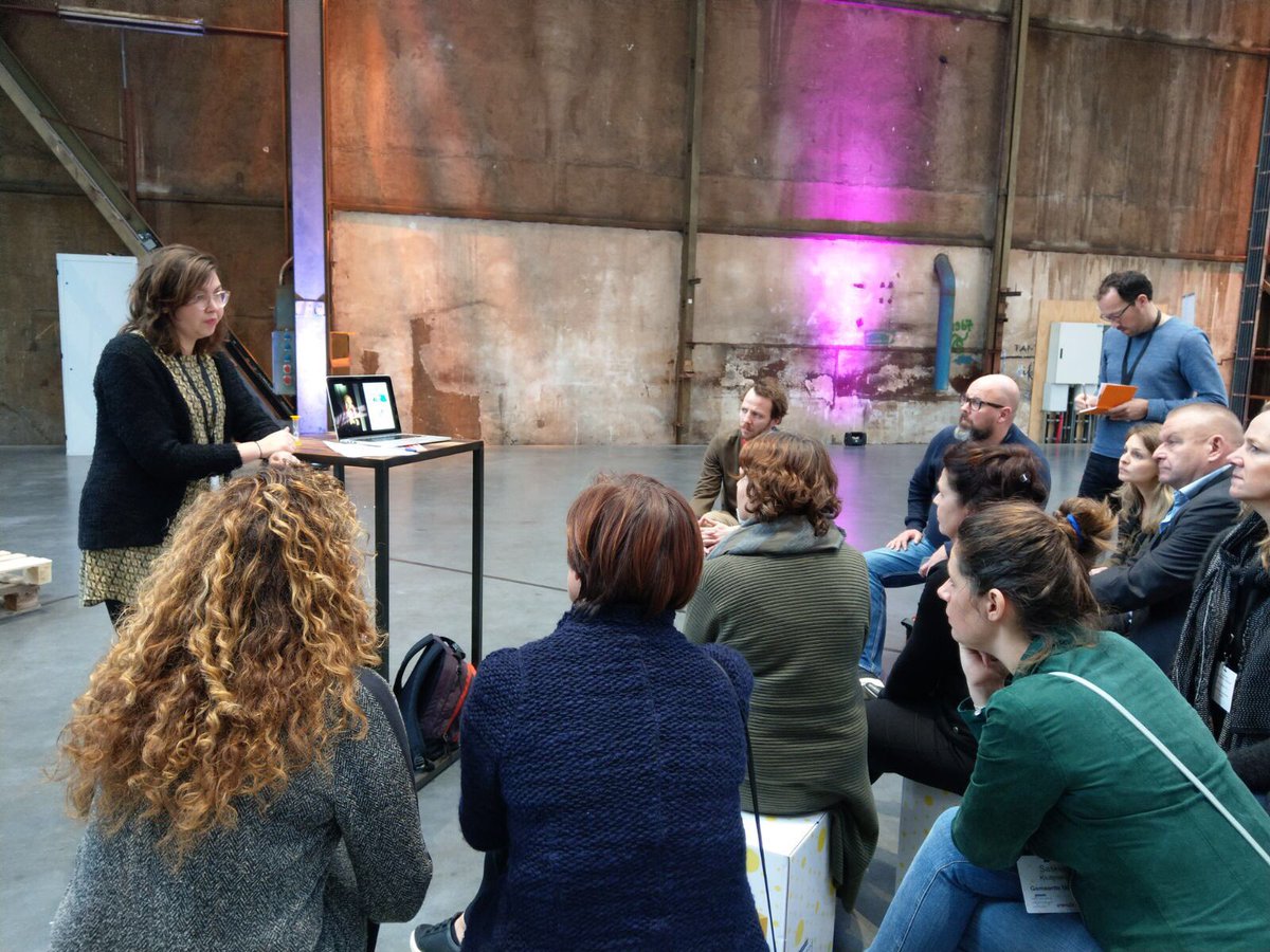 awesome_utrecht's tweet photo. 3 x vertellen over Awesome Utrecht tijdens #UMCongrestival. Wat kunnen we samen doen om onze stad grootser te maken. https://t.co/18stJuxEbX