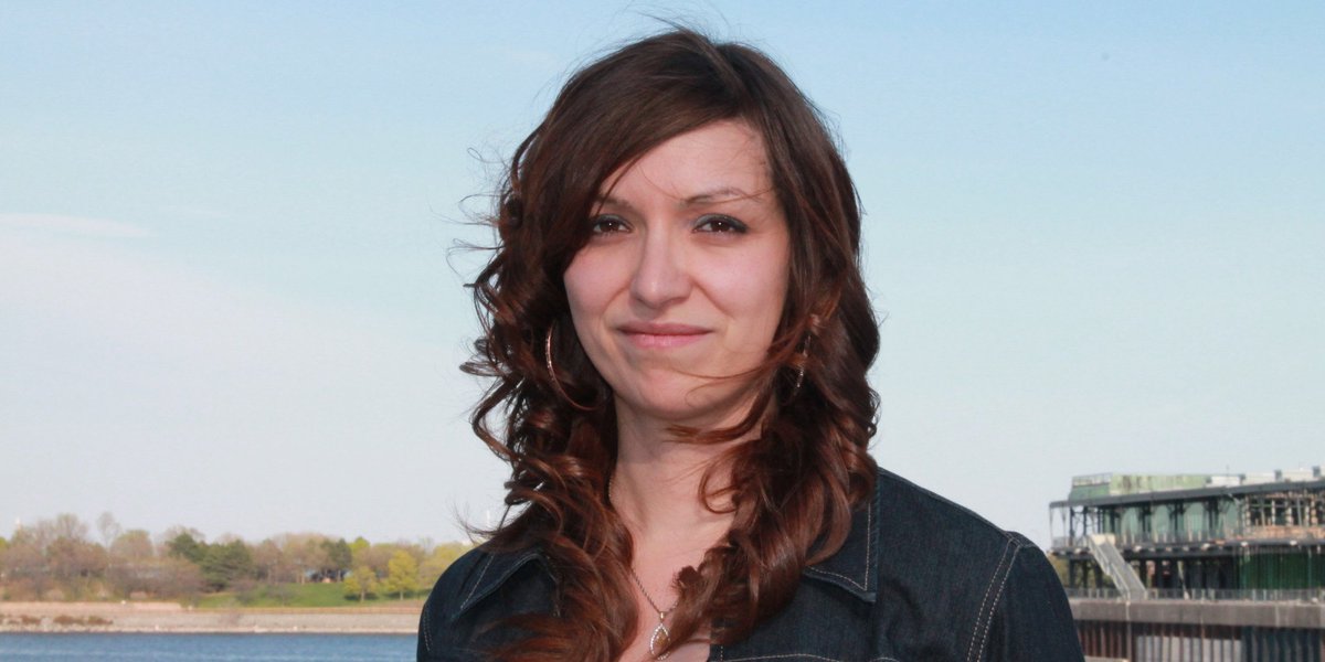 Widia Larivière <a href="/widjia/">Widia Larivière</a> nous propose une réflexion sur les différentes approches en terme d’amélioration des relations entre Autochtones et Allochtones. #lanuitdespossibles #375mtl #possiblesmtl 
(c) Catherine Lévesque du Huffington Post