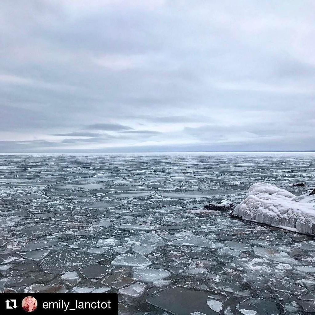 IJCsharedwaters's tweet photo. The first day of winter is December 21 (this photo is from March) - #Repost @emily_lanctot (@get_repost)
・・・
Today in #greatlakesseascapes...
.
.
.
#morningwalk #mothersuperior #greatlakes #greatlakeswinter #marquettemi #marquette #michigan #lakesup… https://t.co/5ne3Syi8vY https://t.co/jbXJPVSrkM