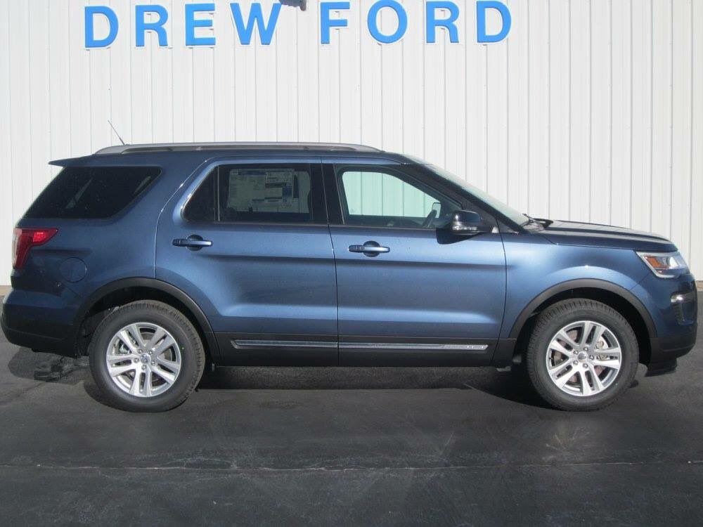 drewfordinc's tweet photo. Now available on our lot, 2018 Ford Explorer XLT 4WD!  #explorer #drewford #smalltownbusiness https://t.co/HQ9FZyTnmU