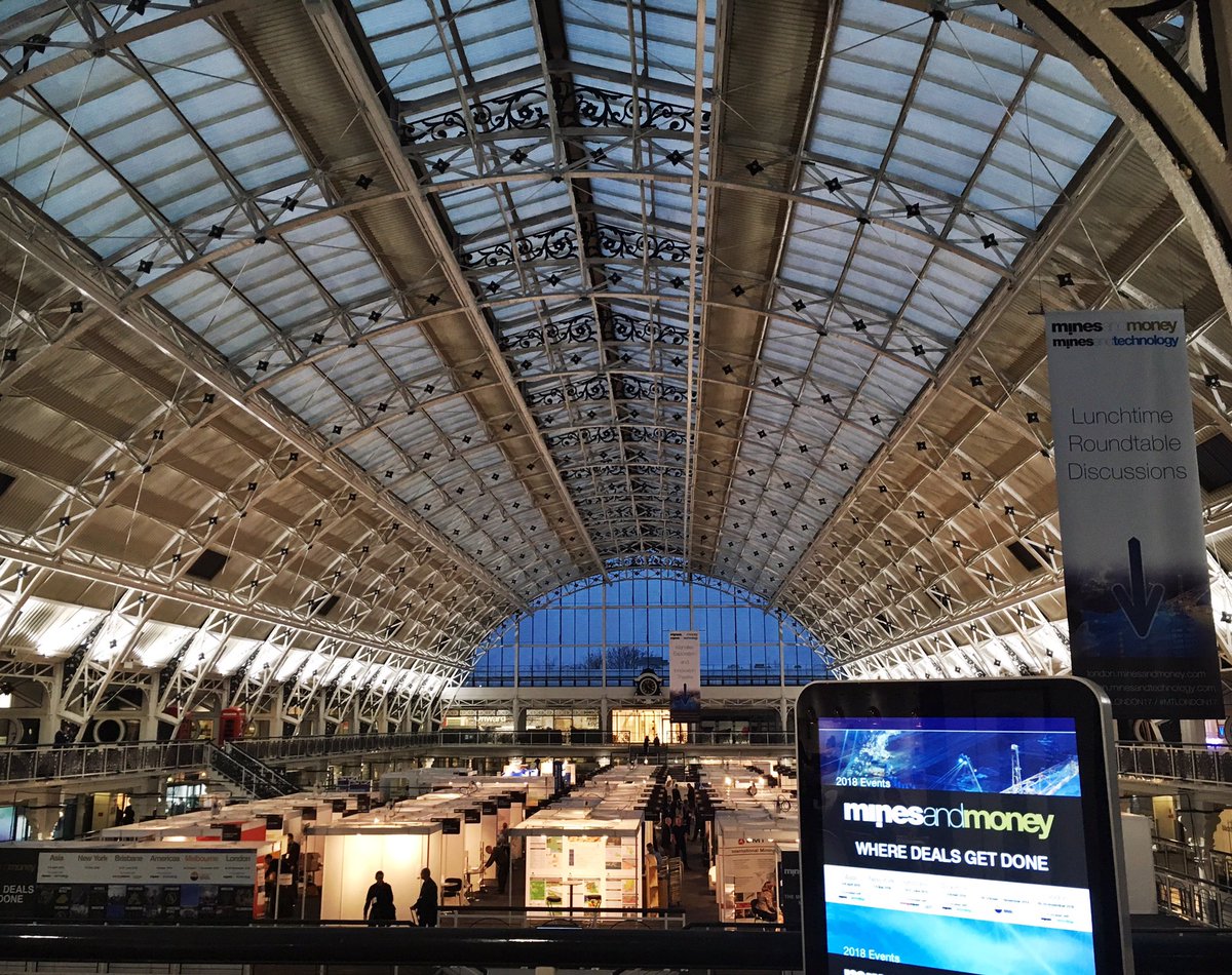 MinesandMETS's tweet photo. Getting ready for the bussiest day of the year! @MinesAndMoney #mmlondon17 #mtlondon17 @TheBDC https://t.co/KFwprqWwmx