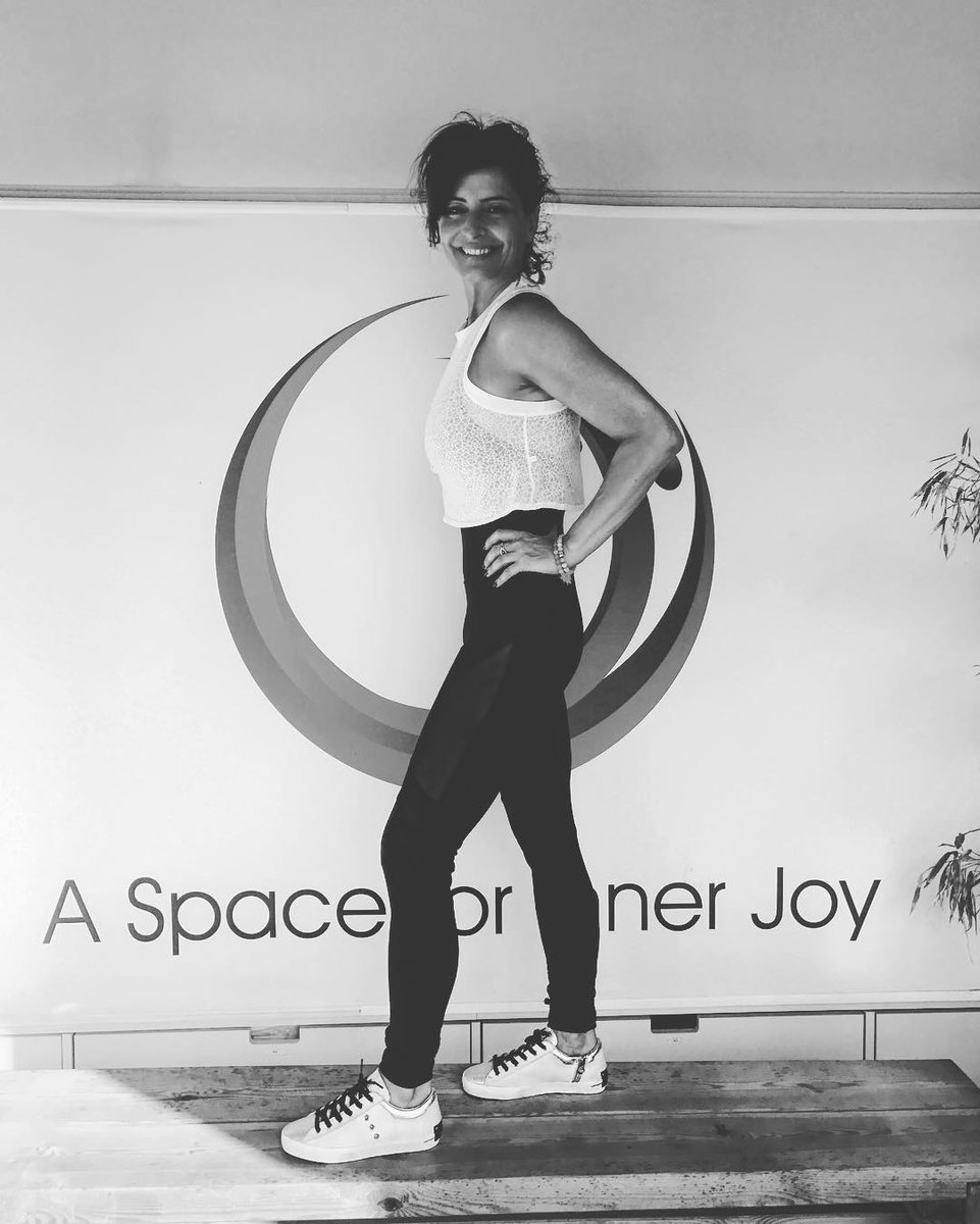 CrimeLondon's tweet photo. #Crimebabe @shalateacher is killin' it in monochrome. Check her out. https://t.co/Hw17J9Egn2