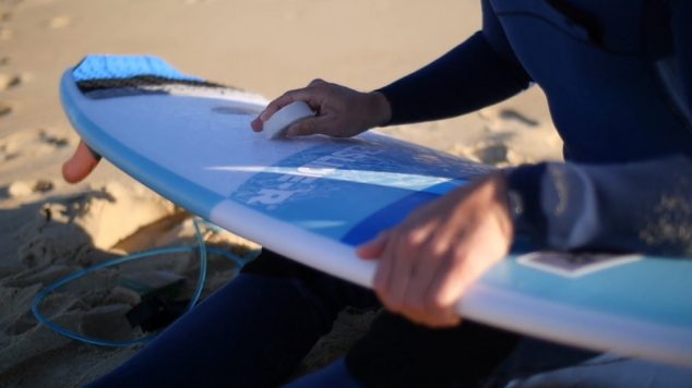 🏄🏽‍♂️ La startup bordelaise Slide-R invente une planche de surf connectée 🇫🇷 100% made in France bit.ly/slidersfbx