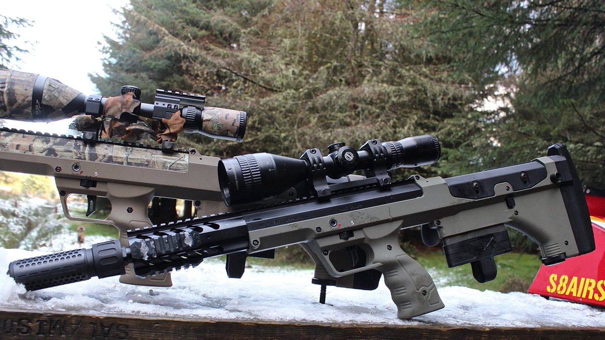 YouTubeScout's tweet photo. I had a little test of these two beauties yesterday at Section8. Was a very tough decision, but I think I preferred the shorter version. Thanks to https://t.co/mAdupwq40i for allowing me to test these. #airsoft #sniper #airsoftsniper #softair #SilverbackAirsoft #SRS #LongBowBB https://t.co/DtsDunzB9I