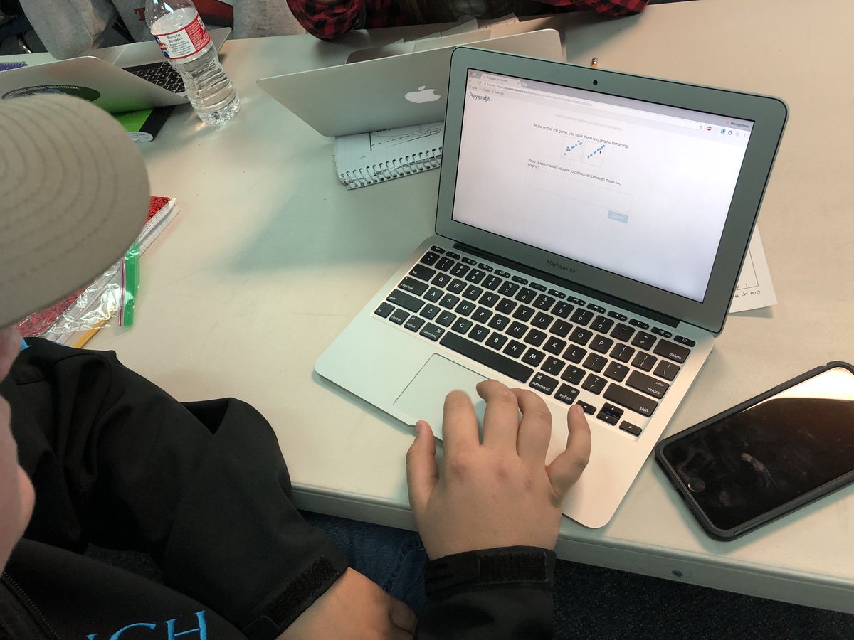 Wrights_room's tweet photo. @Desmos #polygraph #scatterplots #associations #mathwithtechnology @MisdProud @alicekeeler https://t.co/29ge3BSFD7