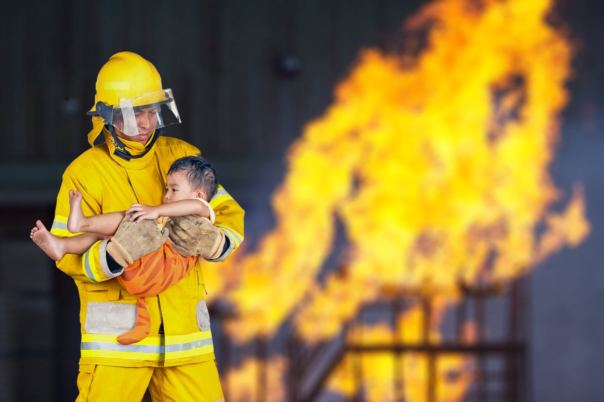 medlineplus's tweet photo. RT @CDCgov: Disasters affect children differently than adults. Learn how at the newly updated webpage on #ChildreninDisasters. https://t.co/0xSZAkO96p #EmergencyPrep https://t.co/GXoIXAfwMD