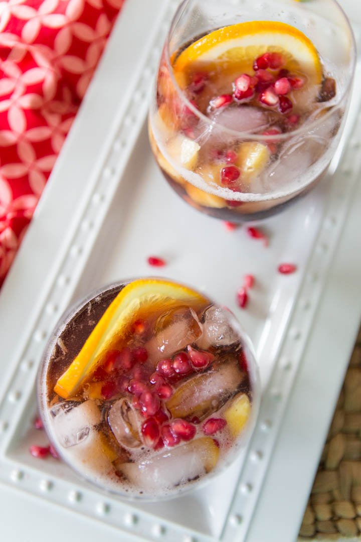 tiffdahle's tweet photo. Sparkling pomegranate punch made with Prosecco &amp; @Splenda just in time for the holiday party season. YUM! https://t.co/v7fyOQ10fo #splendasweeties #sweetswaps #ad https://t.co/1h9BDJZhLN