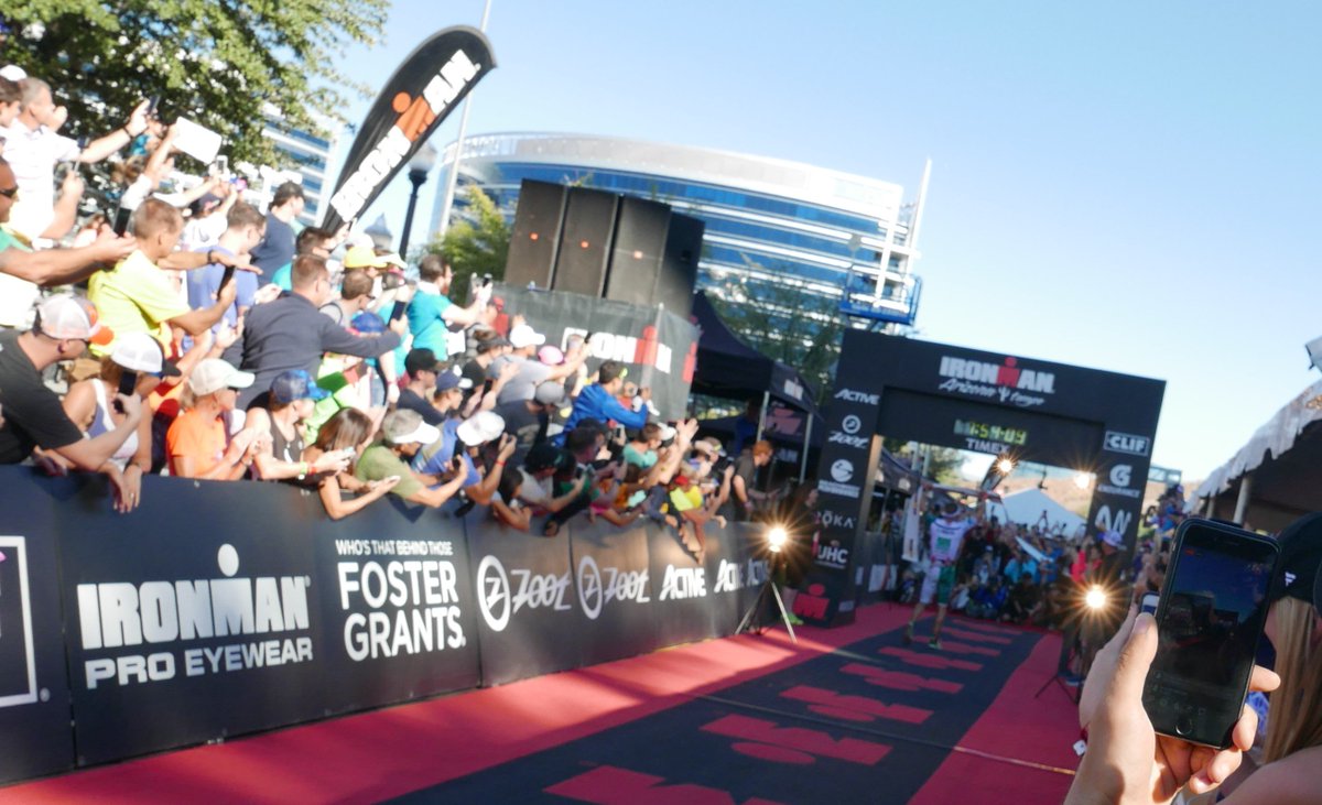 TriMonsters's tweet photo. Join us TONIGHT at @sullyhouse for @TriMonsters monthly team meeting & social hour! Chat @IRONMANtri race recaps, @ffc_chicago winter training, and #CyberMonday deals! 6:30pm social hour + 7pm meeting! #TrainingForLife #TriMonster #BeerMonster https://t.co/DO9J1ZAKRh https://t.co/gKmgsSC1sd