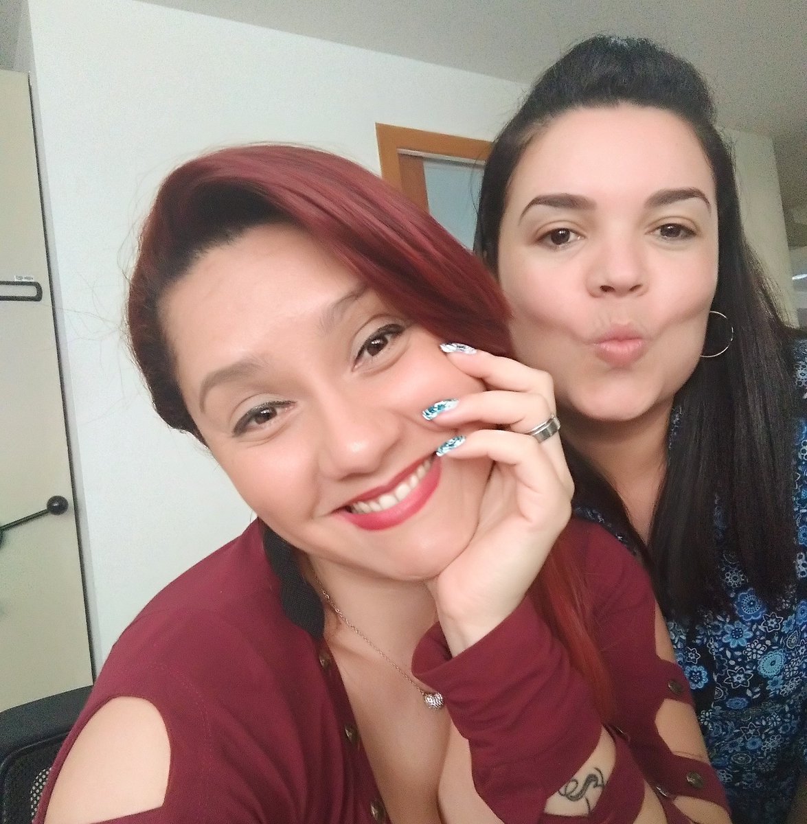 Momento várzea olha chefe <a href="/gui_barros/">Guilherme Barros</a> Simone não faz nada 😅😅😀😀🤣😂