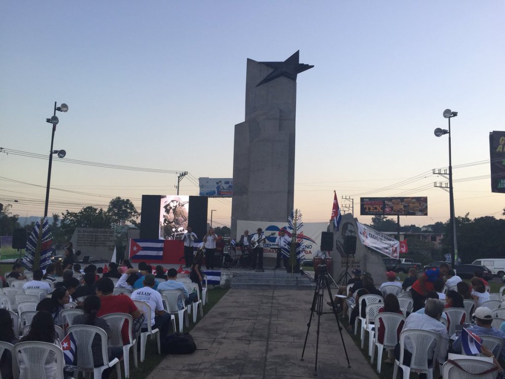 Gracias a la vida por Fidel, afirma revolucionario salvadoreño. cubanoypunto.wordpress.com/2017/11/27/gra…