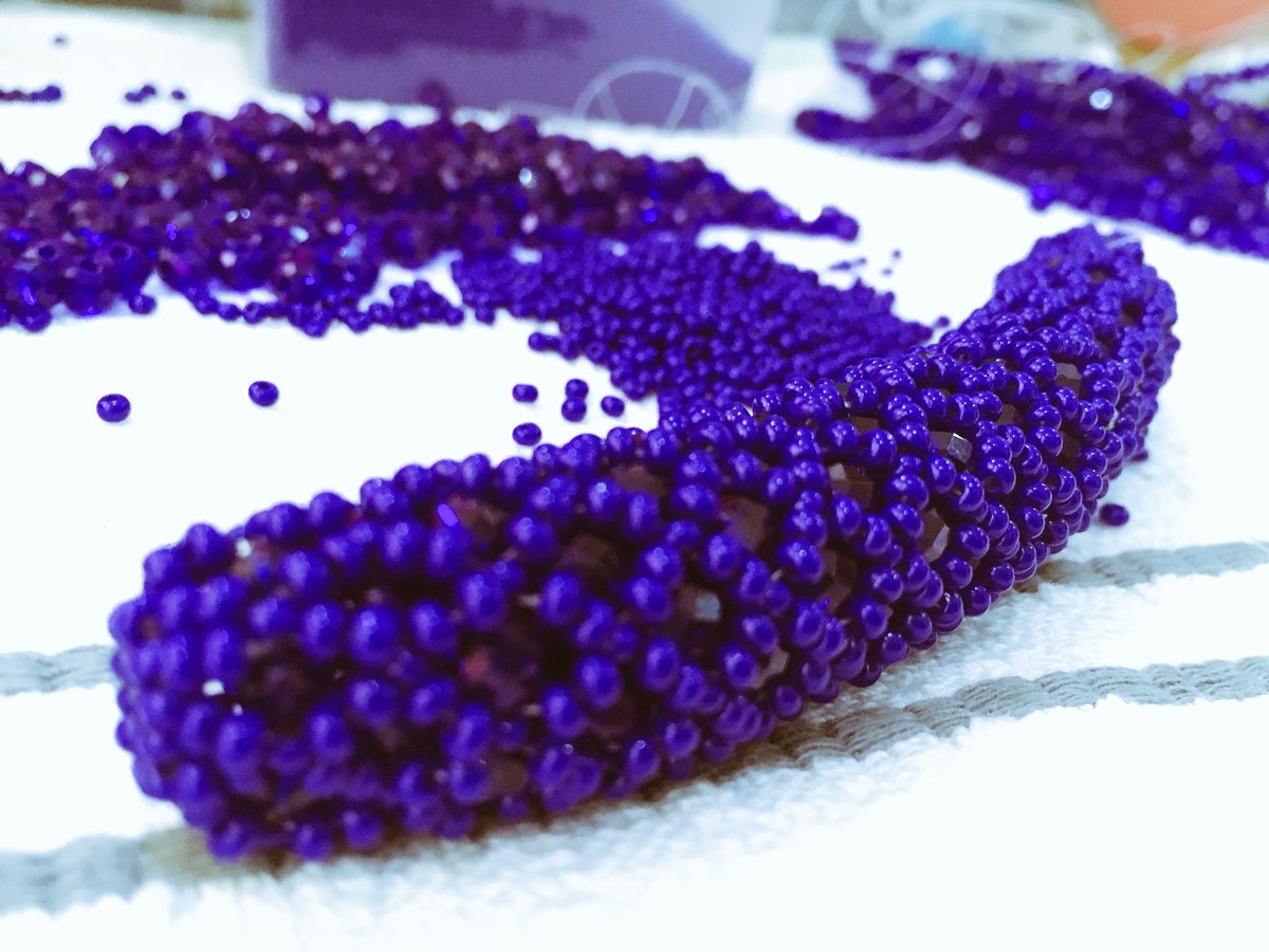 Ahenzeherself's tweet photo. #thingsthatmakemehappy #beading #thinktank #creativeDelivery #AhenzeAccessories https://t.co/YfJJ2qerA7
