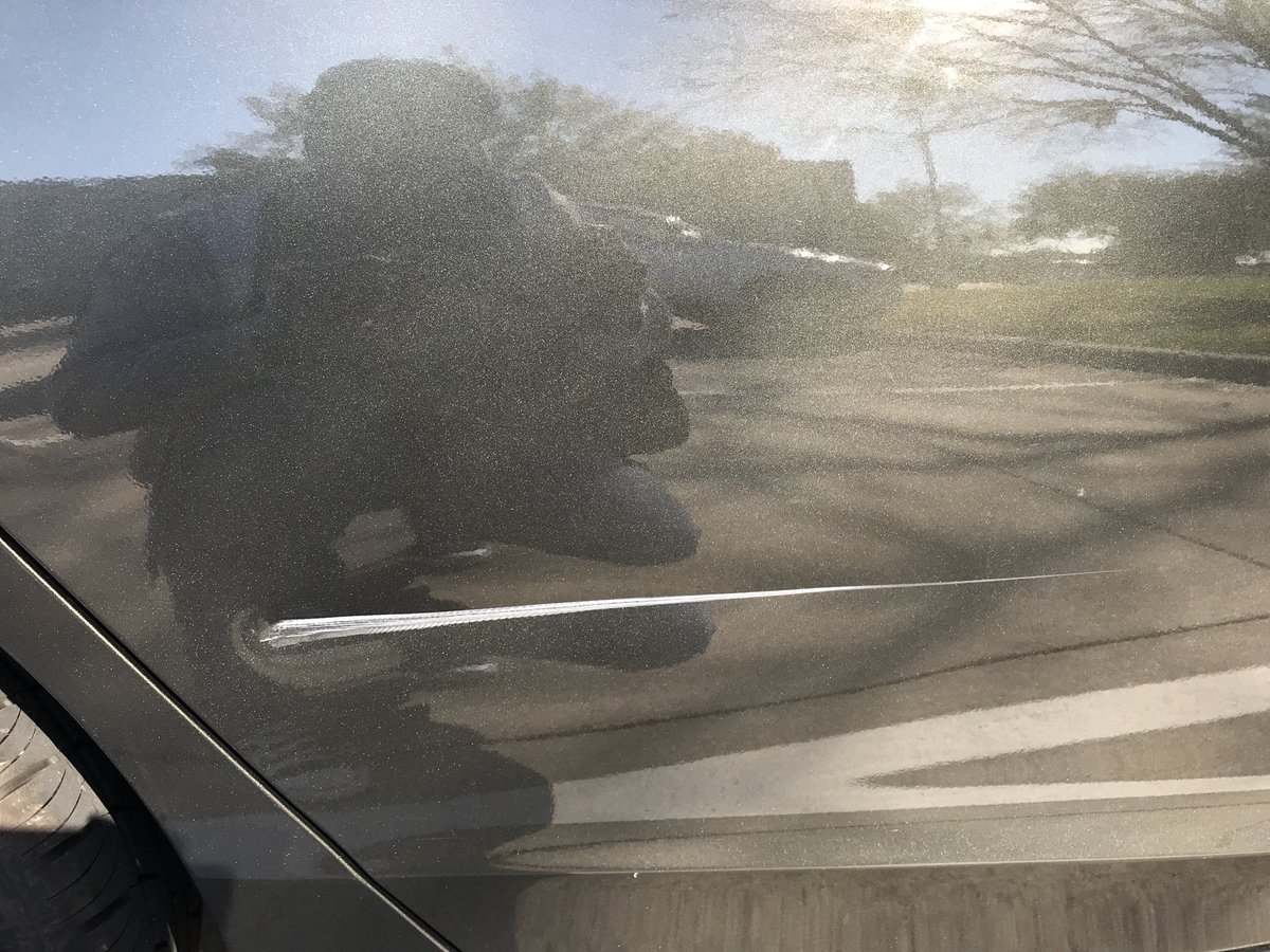 tintin1343's tweet photo. Started my day with this. Some amazing human being left a huge scratch and dent in my car. #carwoes #firstScratch 😳 https://t.co/sDJEduKMZ7