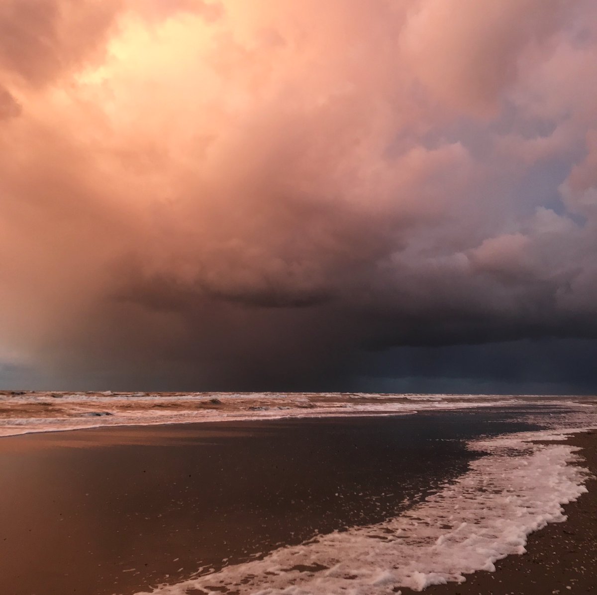 Dear Holland, let’s be honest..., this is just showing off! 🇳🇱 😍