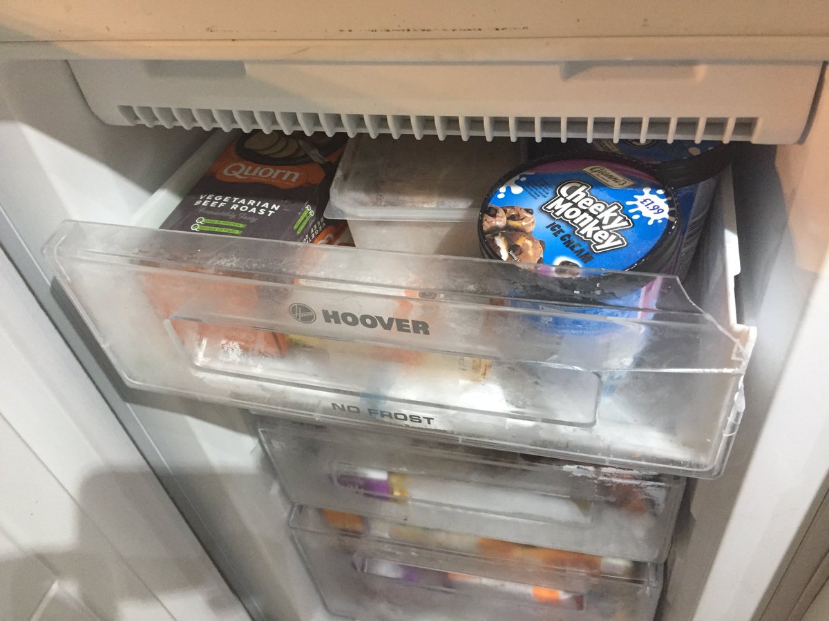 TwogamerRadio's tweet photo. @Hoover_UK argh! Help! My ice cream might escape out of the broken drawer! https://t.co/BVXyksgGwy