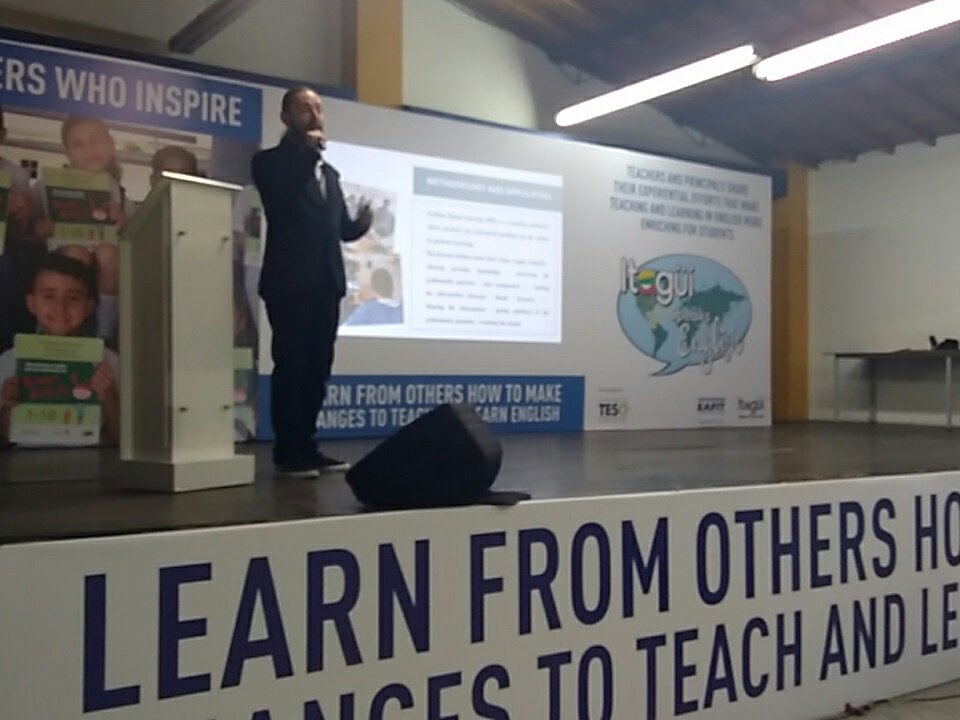 crespayfeliz's tweet photo. Juan David Rodríguez #ItagüíSpeaksEnglish #TeachersWhoInspire @PlanTESO https://t.co/206MJ3tyvH