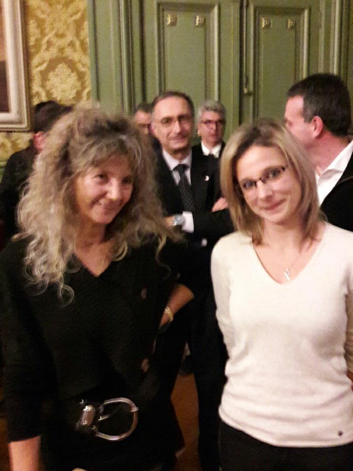 onlineformapro's tweet photo. Remise du prix Onlineformapro de la meilleure exploitation des données du #hackathonFIMU par nos collègues de Belfort. Au delà des prix on ne peut que féliciter toutes les équipes pour leur esprit d'innovation et leurs réalisations pendant ces 2 jours https://t.co/dEVfyH6dPx