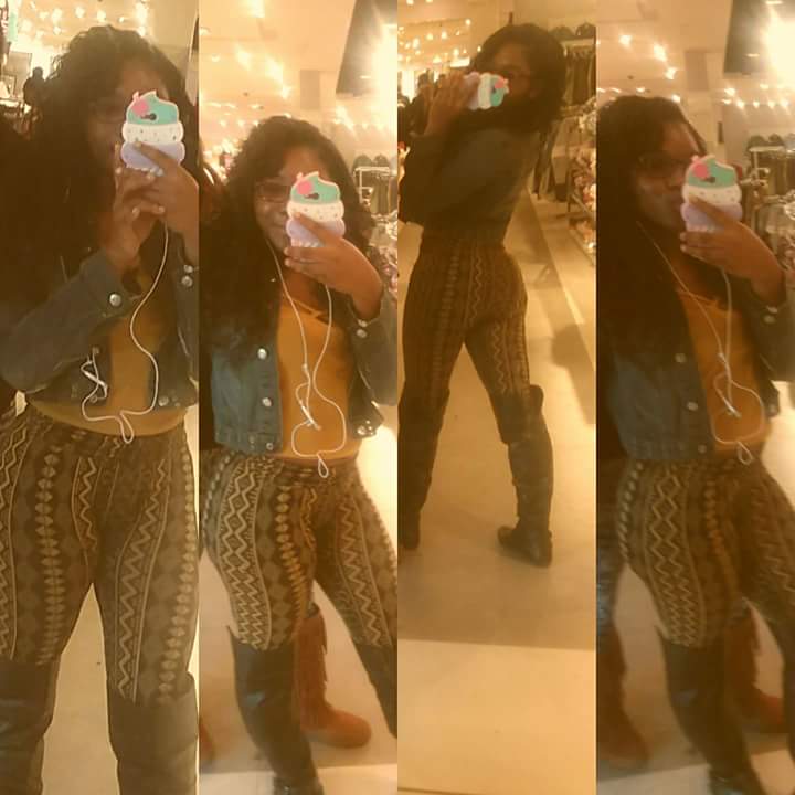 princess_jay7's tweet photo. I Got Em Mad Boo😂I got His Number And your nigga's Too😝😍
#SomeToPost
#TbhInboxed😊 https://t.co/2lBzI0w5Bd