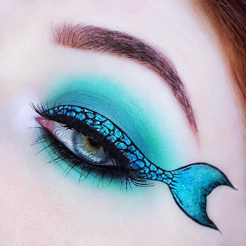 ArielMakeUp's tweet photo. Happy #MermaidMonday guppies! TBT this #mermaidmakeup inspired by @giuliannamb and my own tail 🧜🏼‍♀️

Ft. @sugarpillmakeup Frostine, Kim Chi, Midori &amp; Mochi
@MakeupGeek Shore Thing &amp; Shark Bait
@NyxCosmetics Epic Ink Liner

#eyemakeup #mermaid #makeup #eyelook #glittermakeup https://t.co/Bsmgd4jZd5