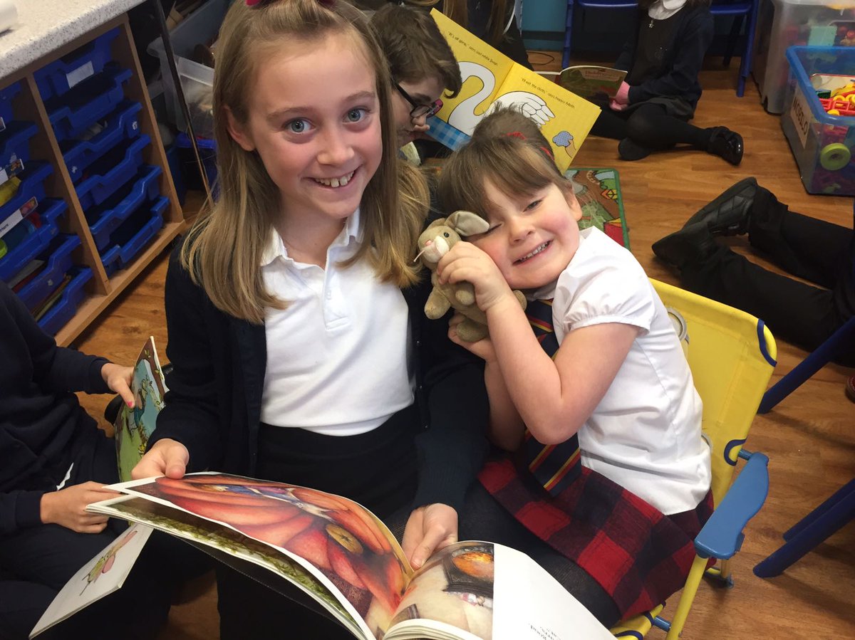 WBurghPrimary's tweet photo. Today there was lots of Paired Reading happening... here are some of the P7s reading with their First Friends. #BookWeekScot #WillybugReads https://t.co/tG9tEnw3E8