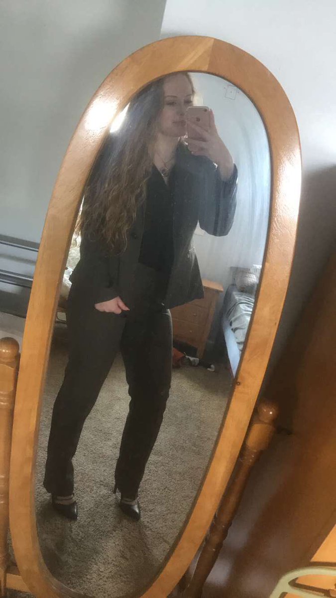 I can do this suit thing ✔️