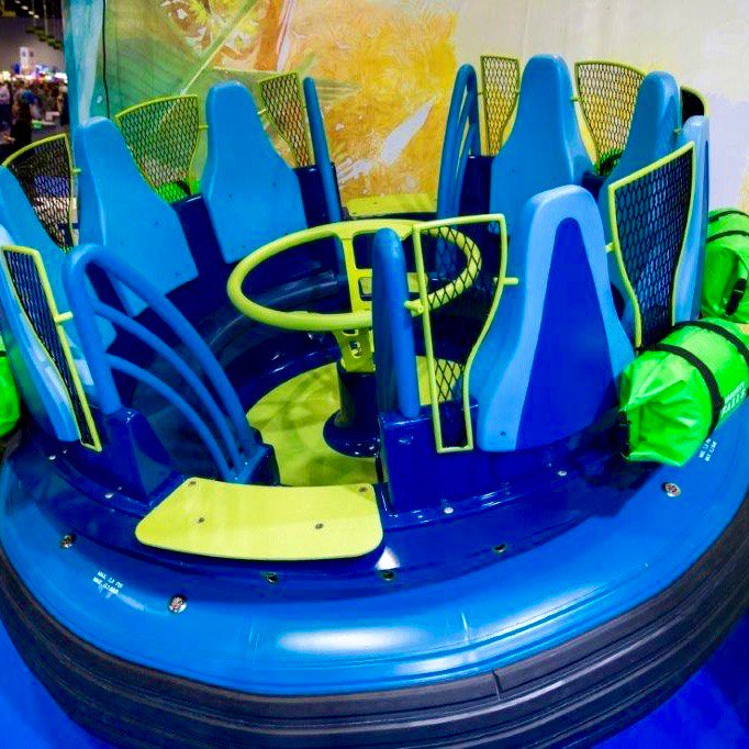 <a href="/seaworld/">SeaWorld</a> <a href="/seaworldlatino/">SeaWorldParks Latino</a> en #florida reveló balsas de nueva atracción, #infinityfalls 
sunnytn.com/index.php/parq…