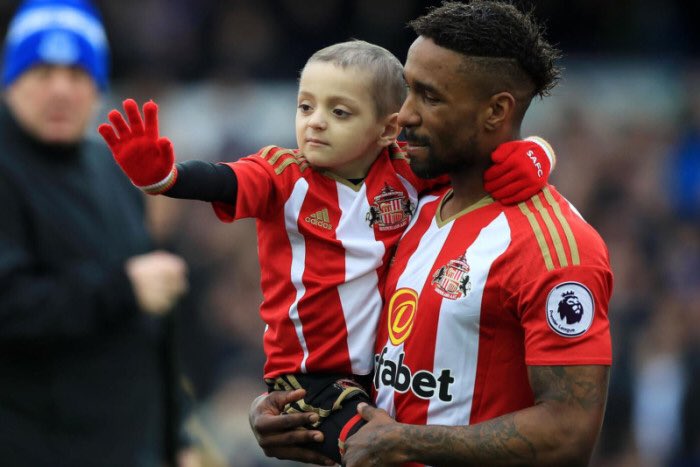 tommysweet_t's tweet photo. Seen the short list for @BBC #sportspersonality and if I'm honest I thought it was already won @IAmJermainDefoe take a bow you're a #hero https://t.co/utD48FhqNm