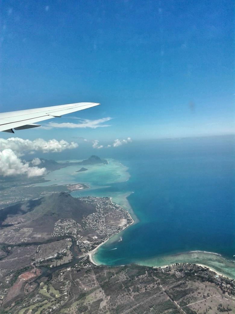 lagenziaviaggi's tweet photo. Al via a #Mauritius  #BeachcomberDiscoveryItaly #beachcomberexperience   @Beachcomber_ @AlpitourWorld https://t.co/zDLkmnUp18