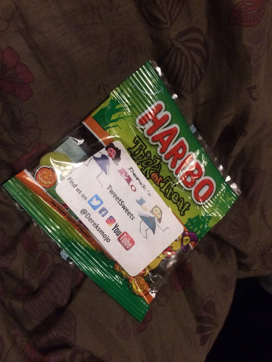 MarianasBits's tweet photo. @dereksmojo brought #tweetsweets which let us end our @20Percent_Less with a sweet mouth! 😊 https://t.co/1JrqgoOqp3