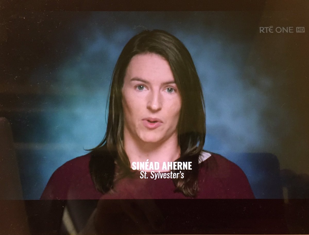 LeinsterLGFA's tweet photo. On @RTEOne now - #BluesSisters - looking great folks! @dublinladiesg @RTEgaa #champions #SeriousCommitment evident from the off! https://t.co/Z8px6rkSjQ