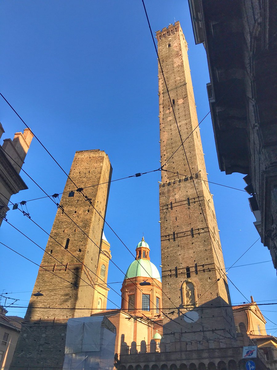 ctinemd's tweet photo. Two towers of Bologna mentioned in Dante’s Divine Comedy #psycation #fidler https://t.co/J2AKwqK5yu