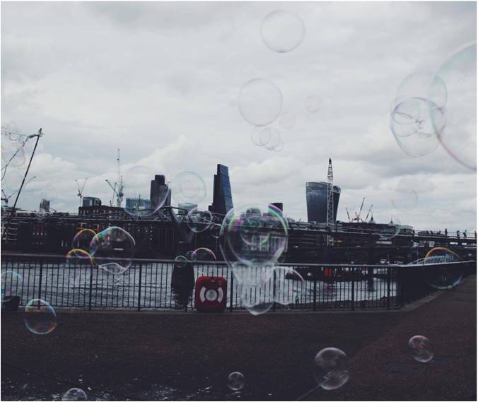 StudentsofPR's tweet image. Bye Bye Monday! What are your ideal monday plans? A walk along the Thames, a drink in the pub or messy mondays?#studentsofpr #londonisopen