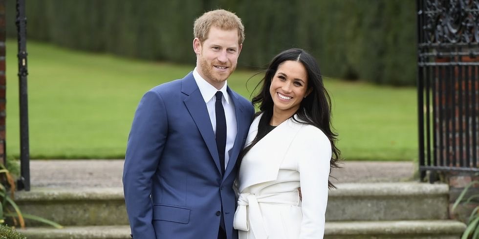 Congrats to the newly engaged couple @meghanmarkle and #PrinceHarry it’s a royal 2018 wedding! 👑