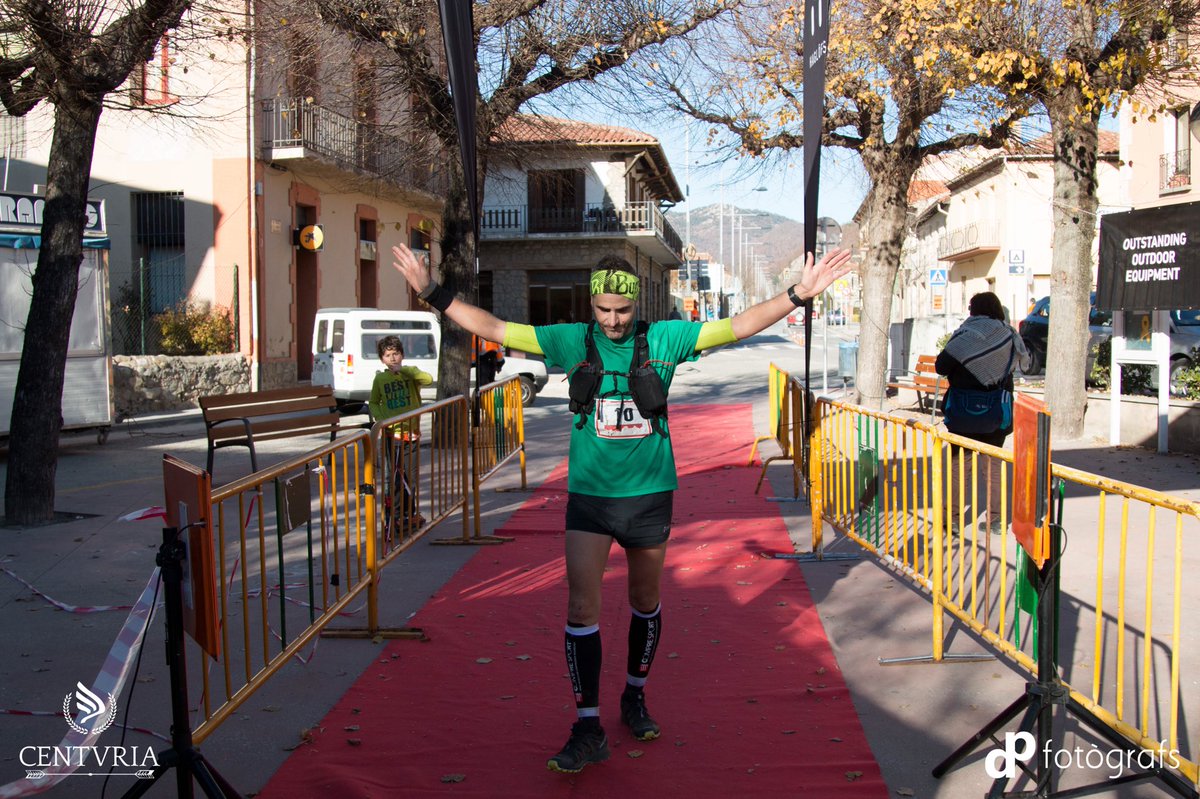 dp_fotografs's tweet photo. Ja les tenim!!! Podeu trobar les fotos de la #centuriatrail 2017 al nostre Flickr! https://t.co/2em9hCX6UO