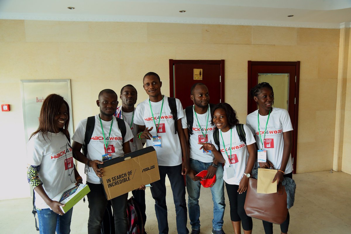 ARPCECongo's tweet photo. L’équipe le Hérault remporte le hackathon #Hack4work !!!🏆🏆@PNUDRepduCongo @VNUCongo @Yekolab #ChezmoiauCongo #Brazzaville #Digital #ARPCE https://t.co/jNXKHfROJJ
