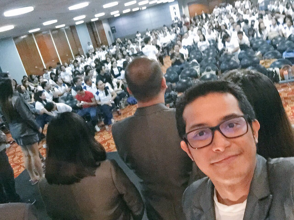 kwingherrero's tweet photo. Conquered the fear of public speaking and shared laughtrip moments with the #xtrm111 #MapLeaders. Ang saya guys!πππ #accountability #entrepreneurs #usana https://t.co/EK4IoSXNeq