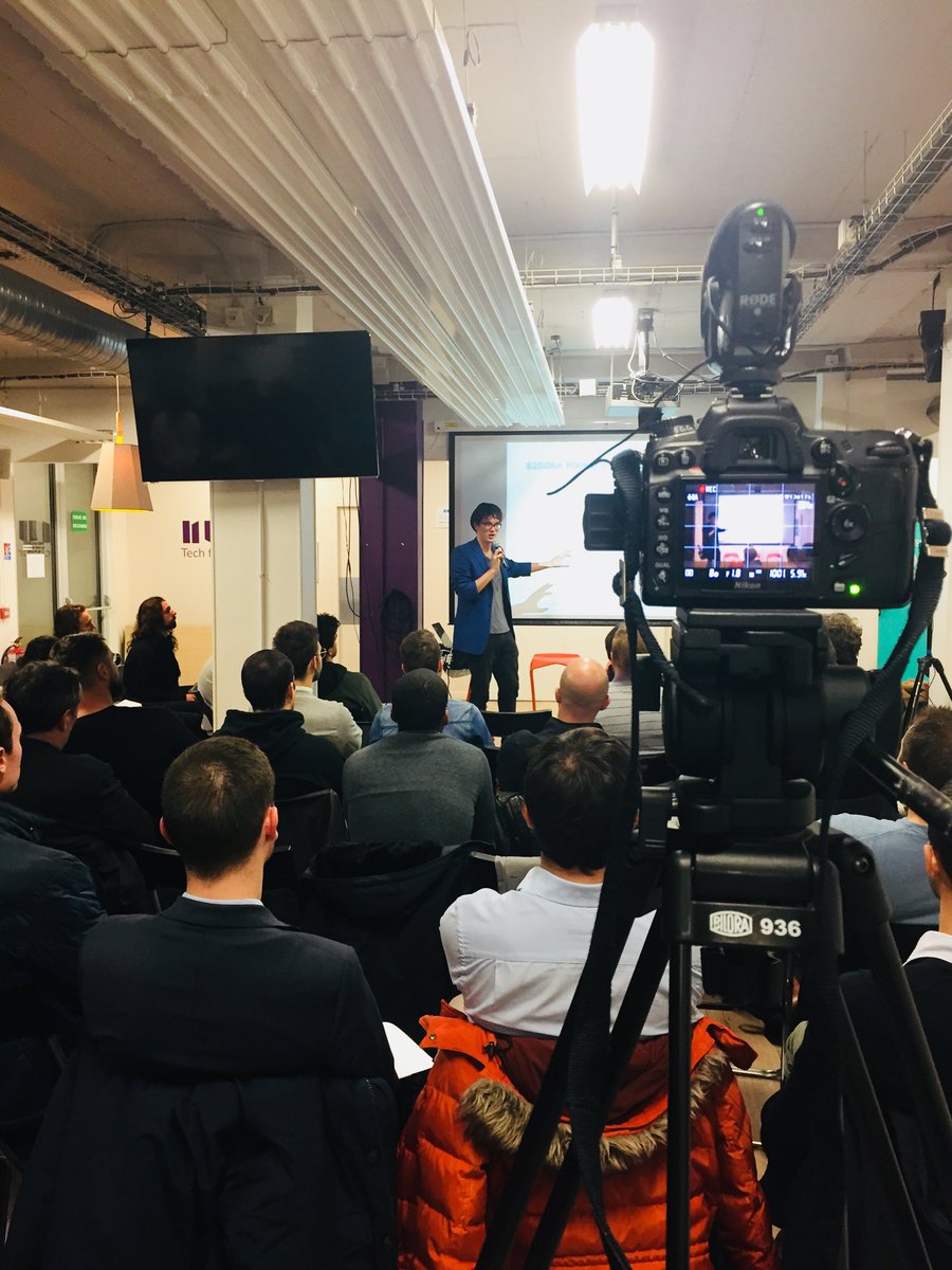 WickedCrypto's tweet photo. Packed room on #wickedcryptomeetup in Paris. #Enterpriseblockchain with @JonChest @JWBurgers @seb2point0 in @NUMAparis https://t.co/NTmnfjrIoS