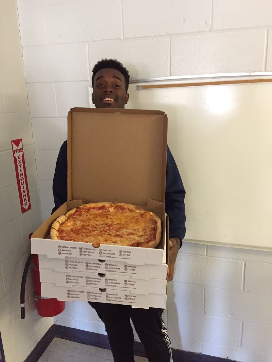 CoachAlspach's tweet photo. #OBVF D-Line get a sack get a pie, these boys ate against EB on Thanksgiving so they are eating good on Monday! Ramon -1 Fetterman -1, Madison 4 that's right 4 sacks 4 pies!!! https://t.co/Zc1VDJvtWu