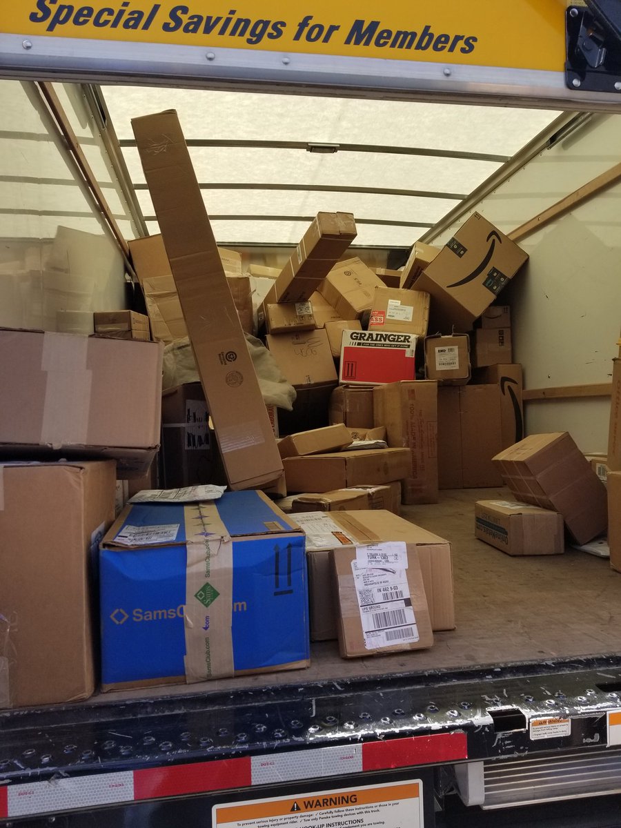 OMG, I hope everyone's packages make it in on piece this year for Christmas. <a href="/UPS/">UPS</a> is using rental box trucks and the losers from Tetris are packing it.