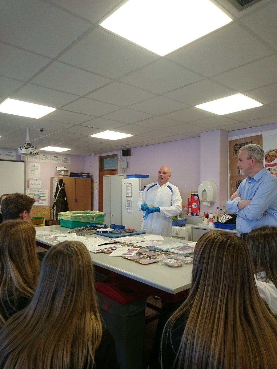 MissDavisHE's tweet photo. Great to welcome @BrownsFoodGroup into @sanquharacademy for a butchery demonstration on Friday https://t.co/QnwJMIFeDg