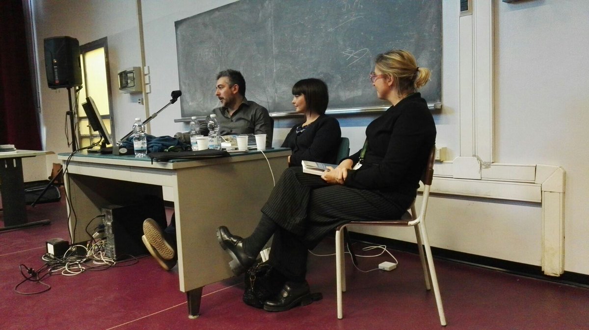 TFFOFF's tweet photo. Presentazione del libro "Richard Linklater. La deriva del sogno americano" #TFFOFF #TFF35 https://t.co/746tN6OMq4