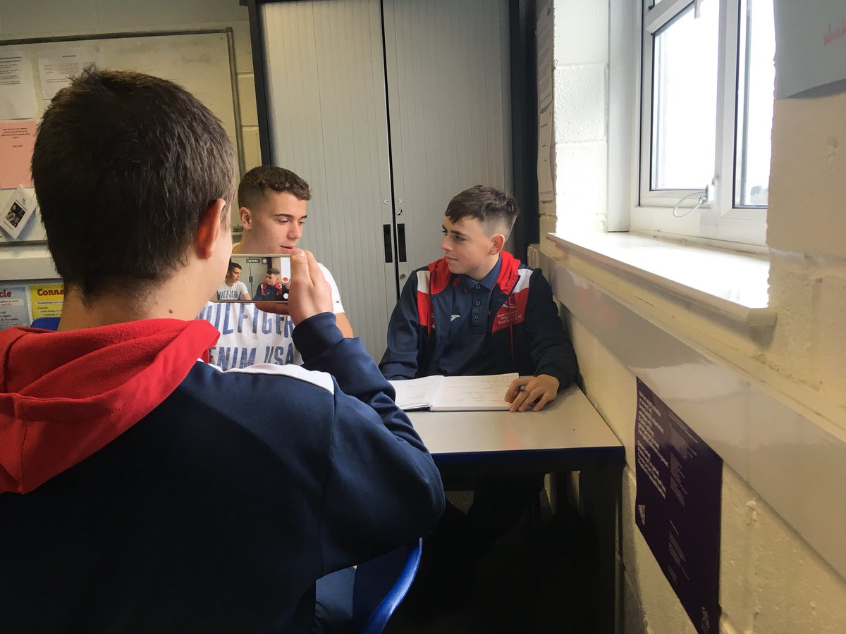 GCSFootball_'s tweet photo. Football Group Yr1 today working on interview preparations & skills #developingtheindividual #keyskills #literacy #employability #goodfun https://t.co/sv57JEPFBO