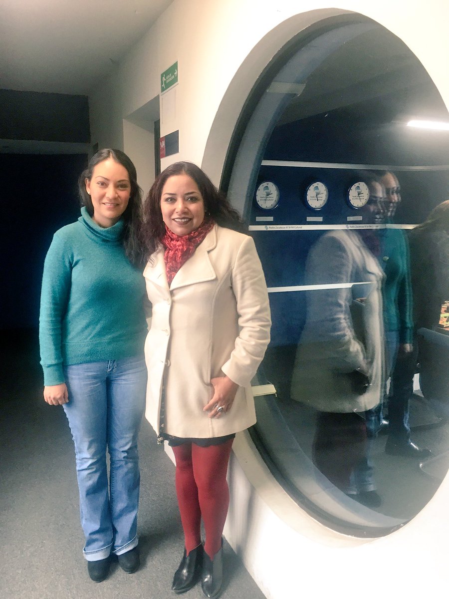 ParnasoCultura's tweet photo. @gaby_marcial Dir de @CinetecaZac y del @FCFresnillo nos habla y comparte una evaluación de cómo cerró el #FCC2017 #Entérate https://t.co/OinUCxGHo6