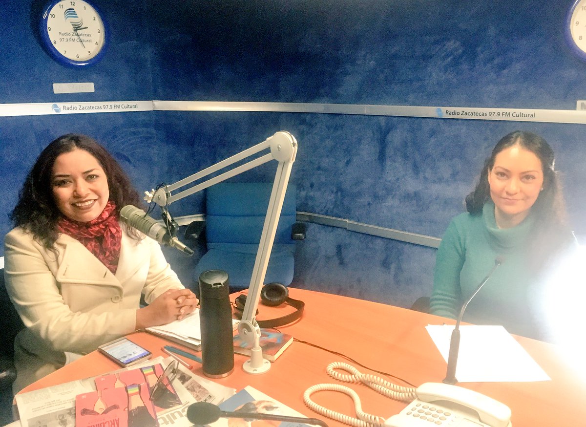 ParnasoCultura's tweet photo. @gaby_marcial Dir de @CinetecaZac y del @FCFresnillo nos habla y comparte una evaluación de cómo cerró el #FCC2017 #Entérate https://t.co/OinUCxGHo6