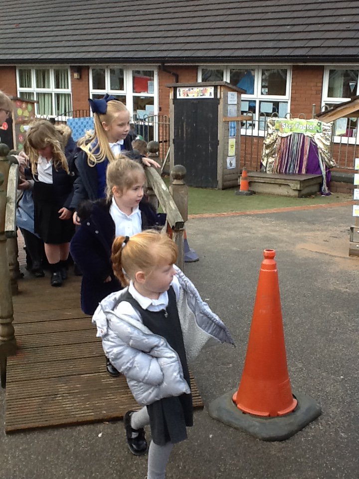 AstreaTheHill's tweet photo. In F2 a letter arrived today from Mr Woolley. He explained that he had left a secret birthday surprise in our outdoor area. We followed the directions which lead us to a secret birthday party. #TheSecretBirthdayMessage #EricCarle #T4W #Hook https://t.co/YoMLdhDAxw