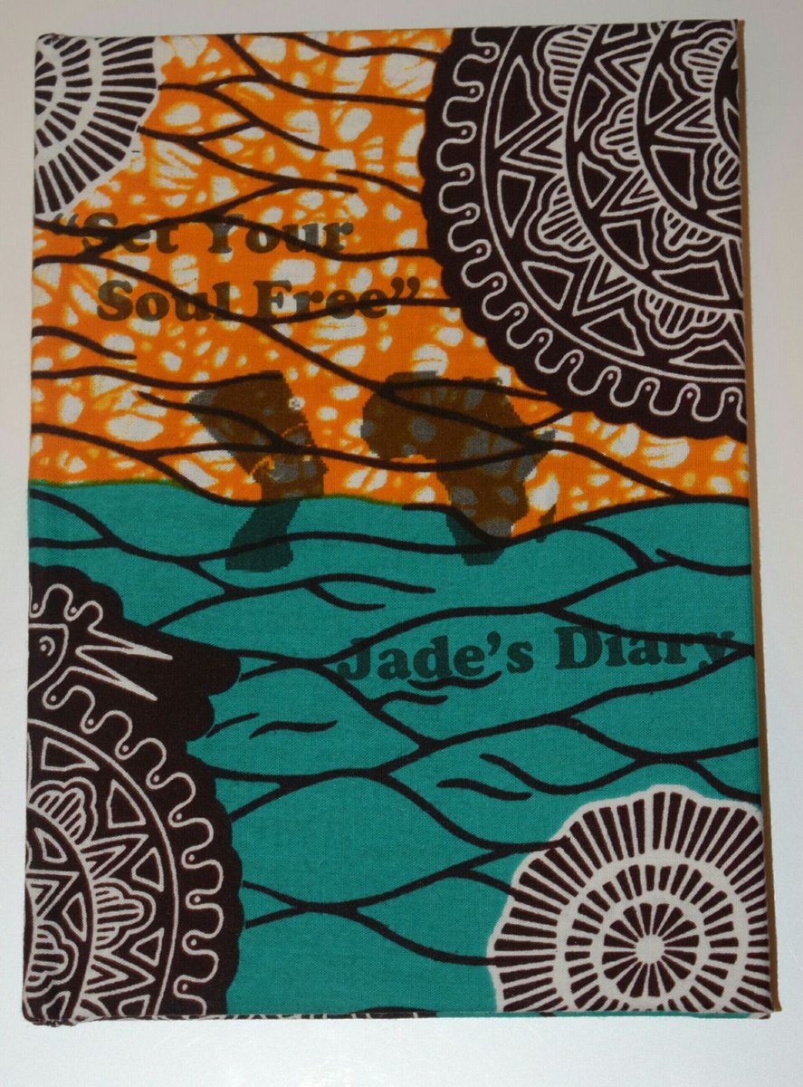 DovetailedLdn's tweet photo. "Had it personalised and really liked the end product. Service was great and communication was fast, would use again."
A 5* review from a satisfied customer on Etsy. They bought a personalised A5 2018 diary for a friend. #gifts #giftsforher #personalisedgifts #personaliseddiary https://t.co/r1ddiobwjk