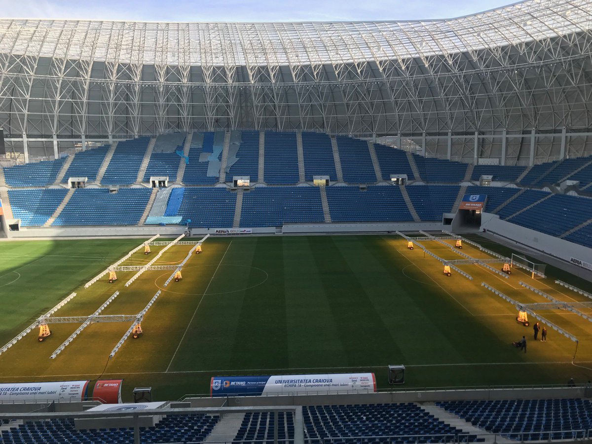 SGLsystem's tweet photo. Stadionul Ion Oblemenco has officially been reopened! A fantastic looking stadium and a shiny new SGL system for @OfficialUCV. #MU360 #SGLsystem
View full project here: https://t.co/PKKhBhbnmu https://t.co/tBQ9Mk9IsB
