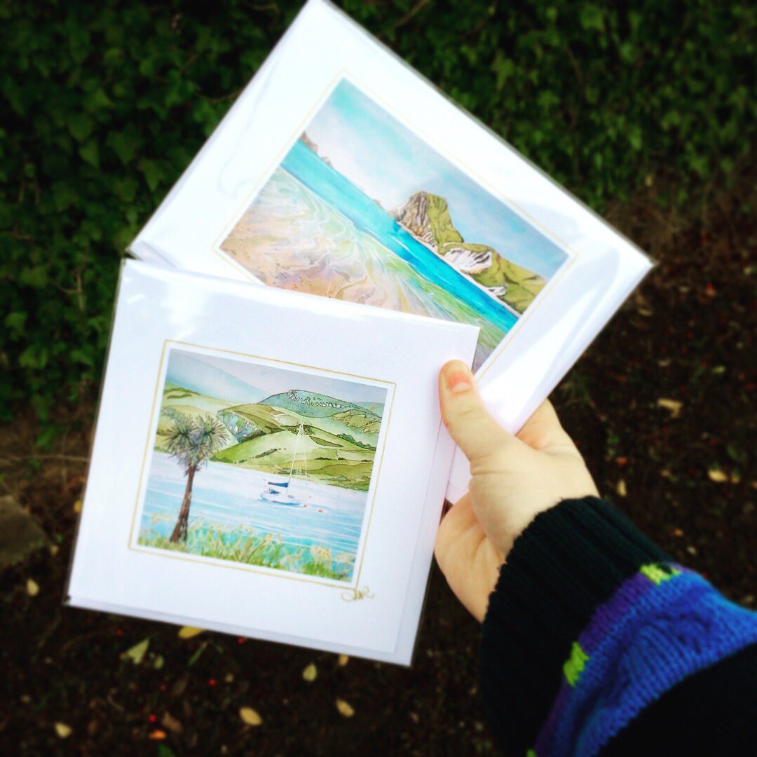 The best part of helping with exhibition set-up is unboxing all the lovely artworks and cards. This Friday join <a href="/AliBoardArtist/">Alison C. Board</a> and her students for their exhibition at Downend Farm Studio #dorsetartist #artexhibition