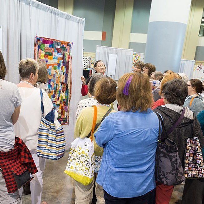 TheMQG's tweet photo. MQG members, time is running out to claim your free four-day show pass to QuiltCon 2018 and get member discounts on workshops and lectures. There are plenty of open sessions, a jam-packed vendor hall, and more social events than ever before—but hurry! No… https://t.co/Po3YKhRHrG https://t.co/pl7vRWAvy6